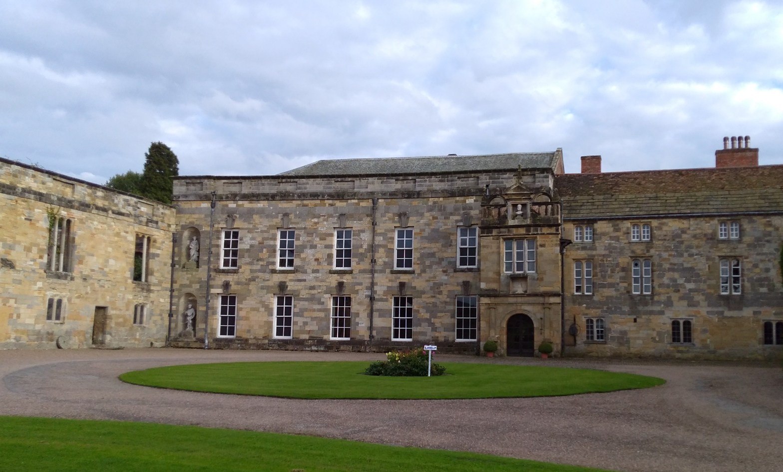 Newburgh Priory